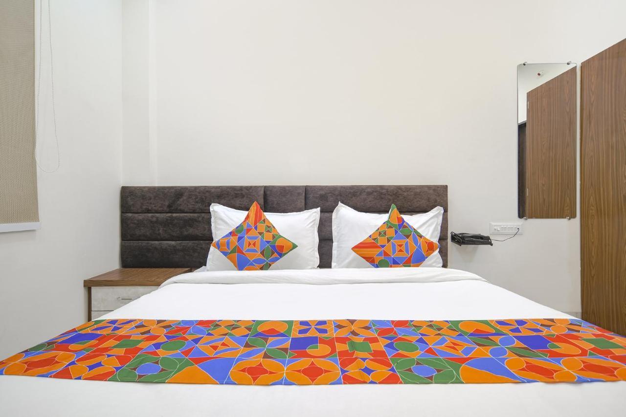 Fabhotel Ramya Indaur Kültér fotó